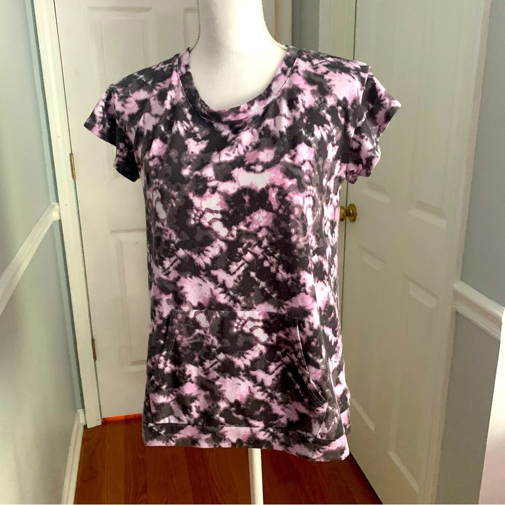 Koolaburra by UGG Light Weight Oversized Ruffle Top